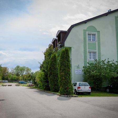 Erika Apartman Sárvár Exterior foto